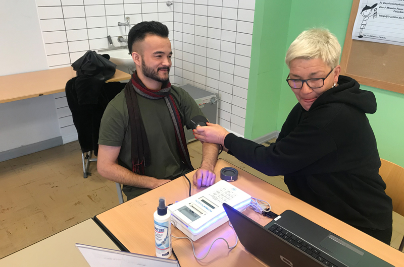 Gesundheitstag mit Blutdruckmessung